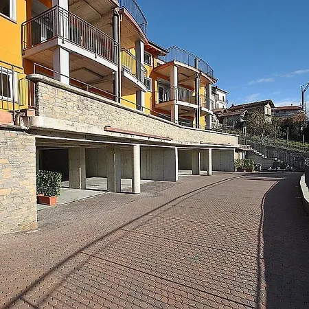Piazzo Sleeps 4 Pool Wifi Daire